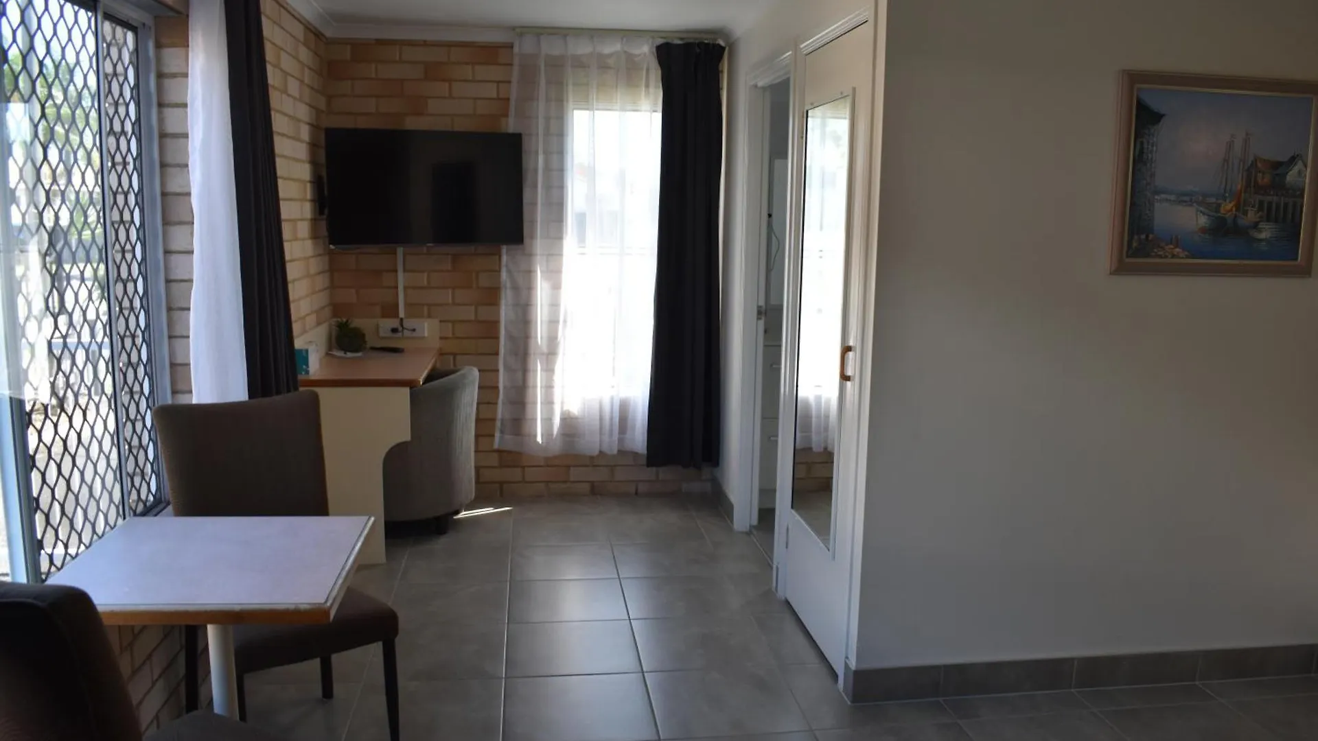 Best Western Ambassador Motor Lodge Hervey Bay 3*,