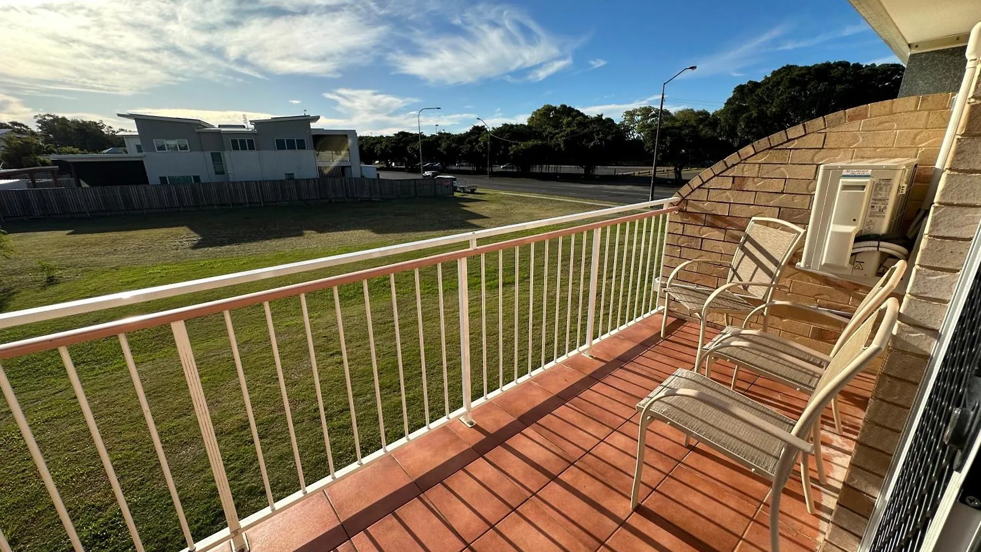 Best Western Ambassador Motor Lodge Hervey Bay 3*,
