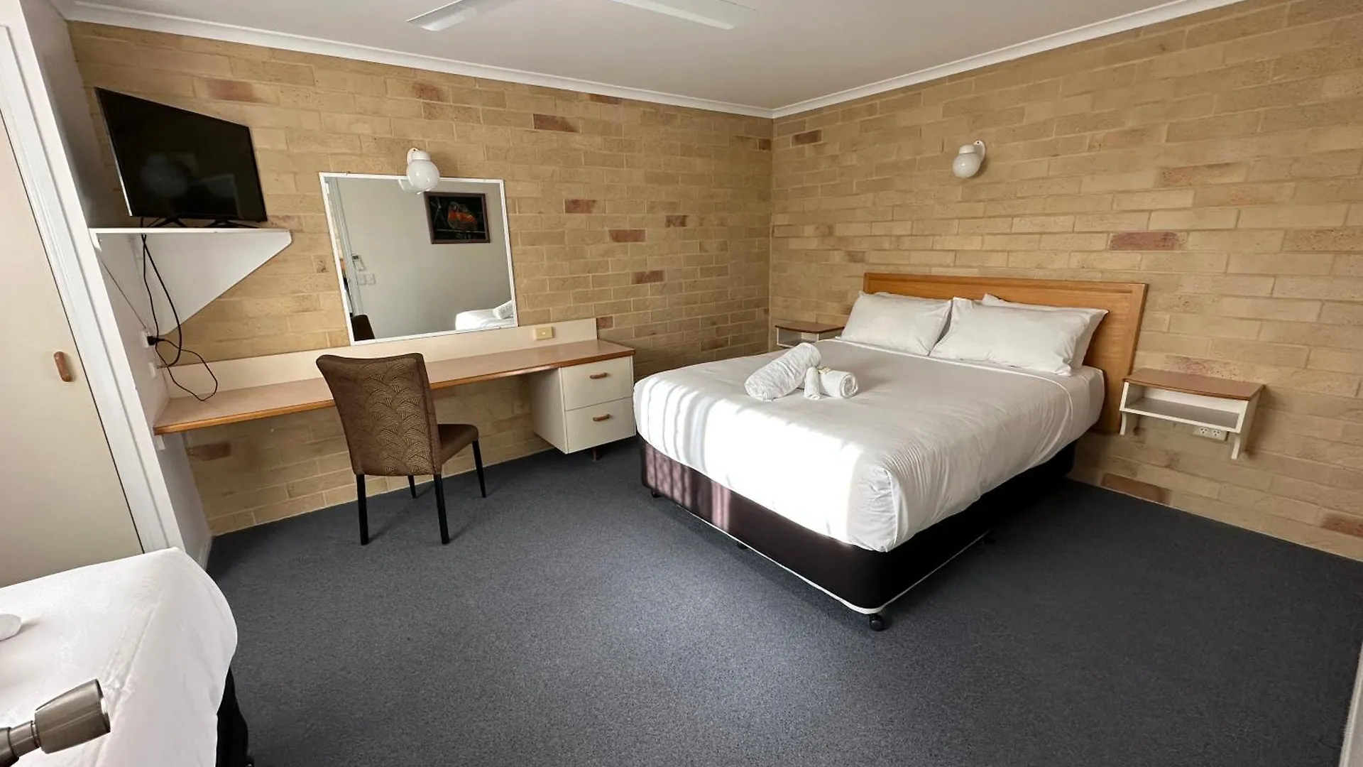 Best Western Ambassador Motor Lodge Hervey Bay 3*,  Australia