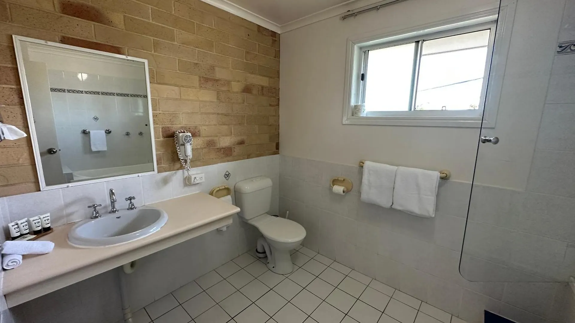 Motell Best Western Ambassador Motor Lodge Hervey Bay